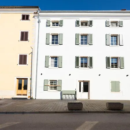 Palazzo * Bale